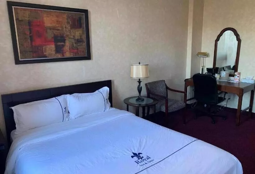 酒店 Royal Inn & Suites