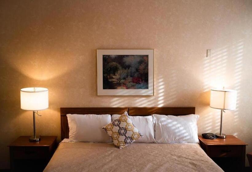 酒店 Royal Inn & Suites