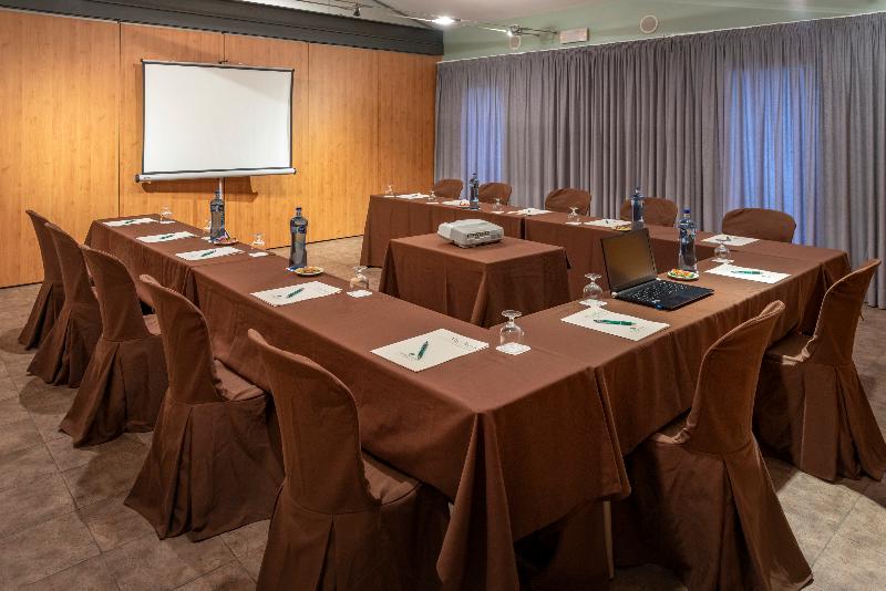 Сельский отель Vilar Rural De Sant Hilari Sacalm By Serhs Hotels