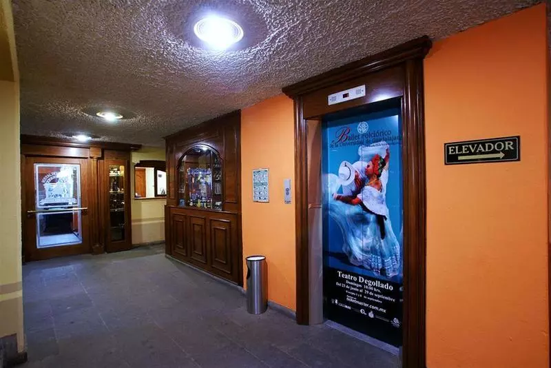 호텔 Santiago De Compostela  Guadalajara Centro Historico