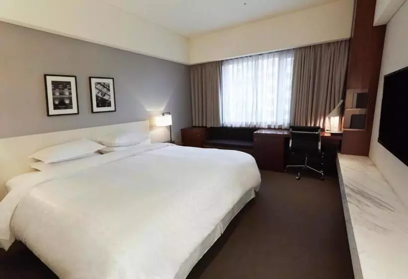 Отель Sheraton Seoul Palace Gangnam