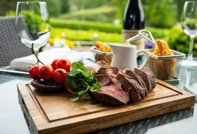 Stoke By Nayland Hotel, Golf & Spa