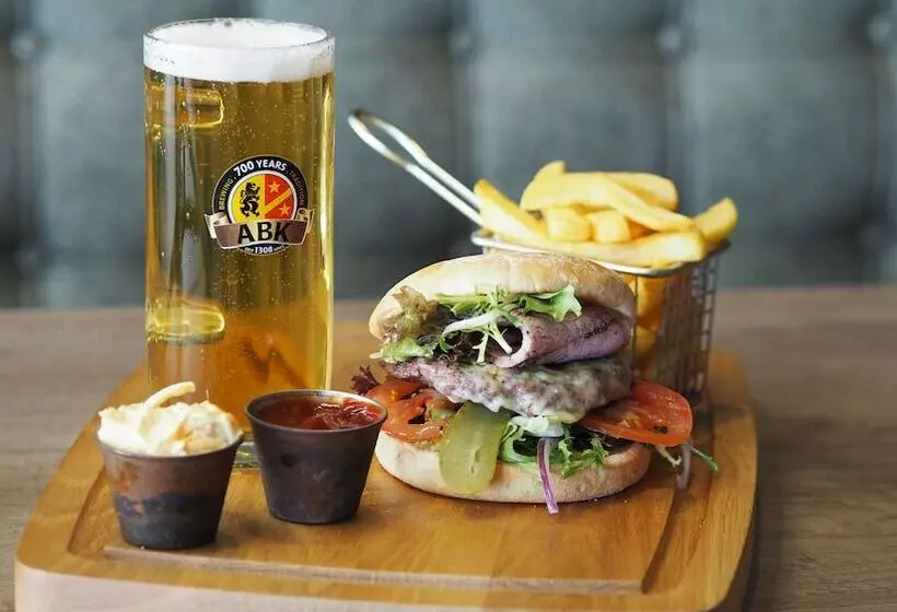 Stoke By Nayland Hotel, Golf & Spa