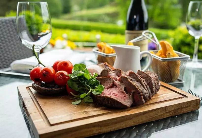 Stoke By Nayland Hotel, Golf & Spa