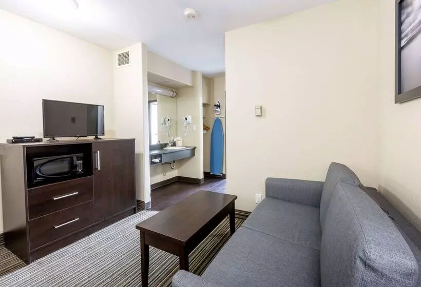 ホテル Super 8 By Wyndham Truro Ns