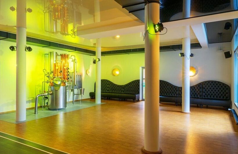 Victor S Residenz Hotel Berlin Tegel