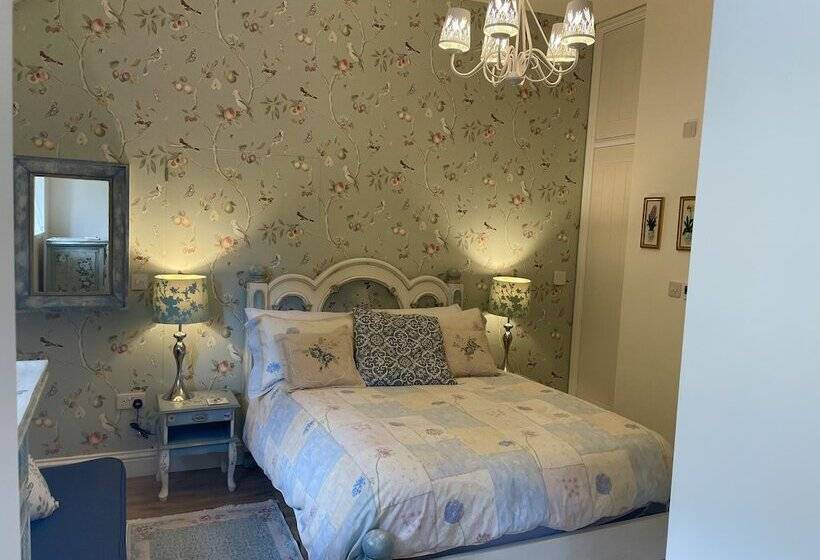 مبيت وإفطار Hunt House Quarters