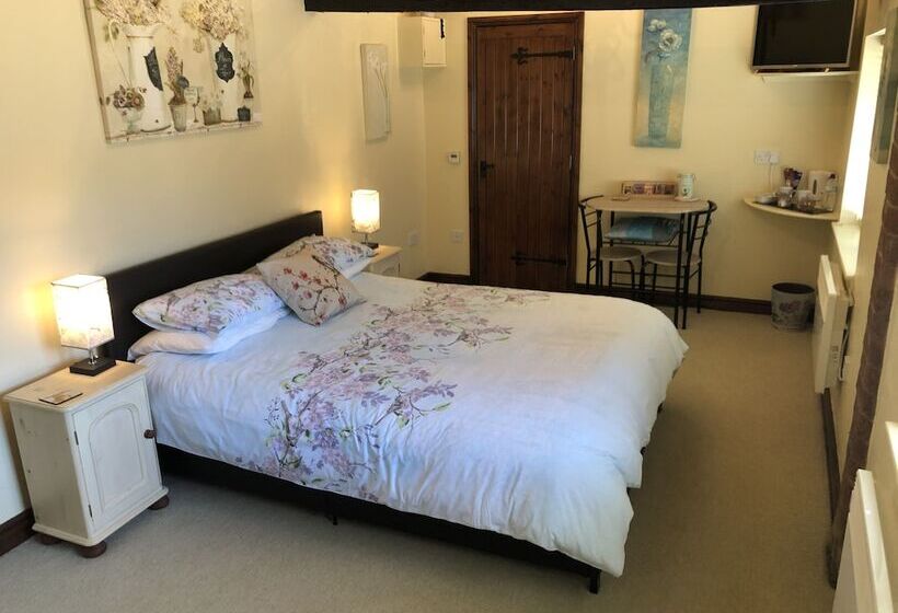 مبيت وإفطار Hunt House Quarters