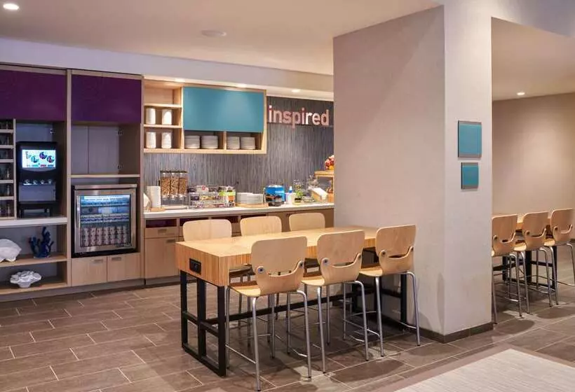 هتل Home2 Suites By Hilton Ft. Lauderdale Downtown, Fl