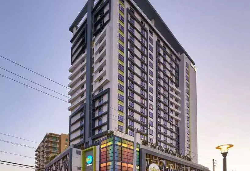 هتل Home2 Suites By Hilton Ft. Lauderdale Downtown, Fl