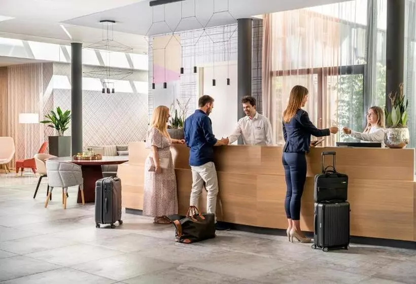 ホテル Saline1822