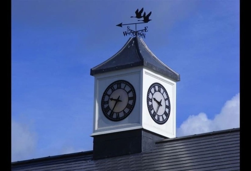 Luxury Cottage Clocktower/royal Hillsborough