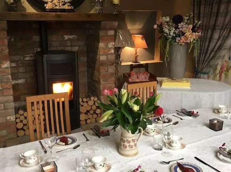 Luxury Cottage Clocktower/royal Hillsborough