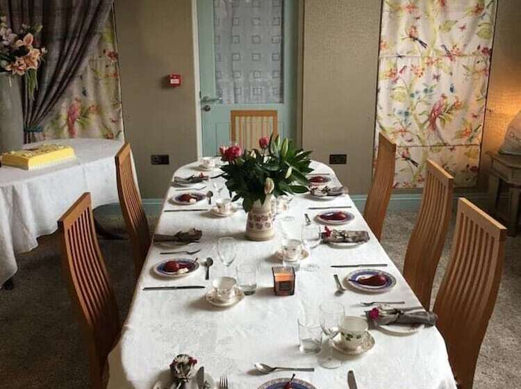 Luxury Cottage Clocktower/royal Hillsborough