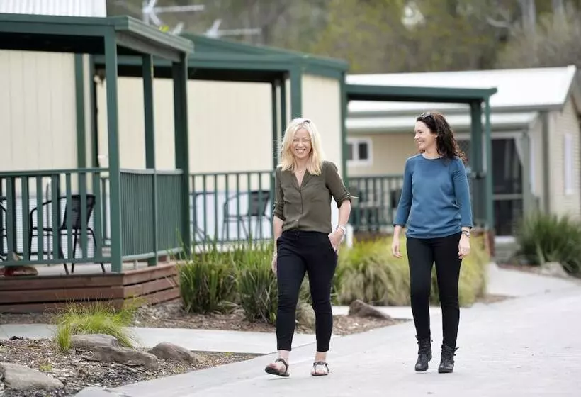 リゾートホテル Riverside Cabin Park