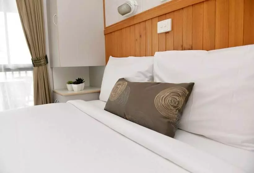 リゾートホテル Riverside Cabin Park