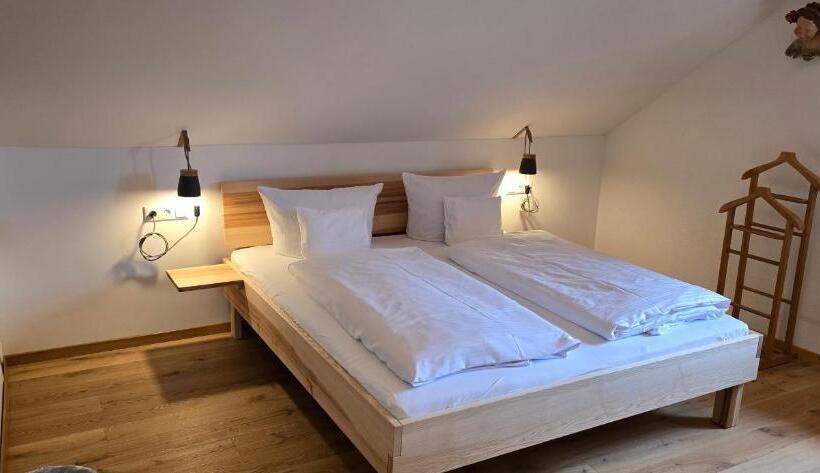 민박 Gästehaus Neu Am Passionstheater