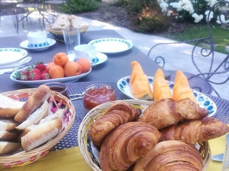 مبيت وإفطار Mas De La Gramillère