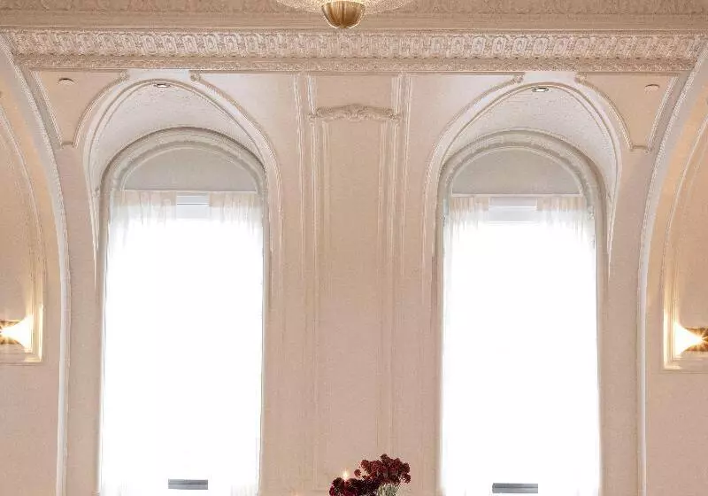 Kimpton Cottonwood Hotel, An Ihg