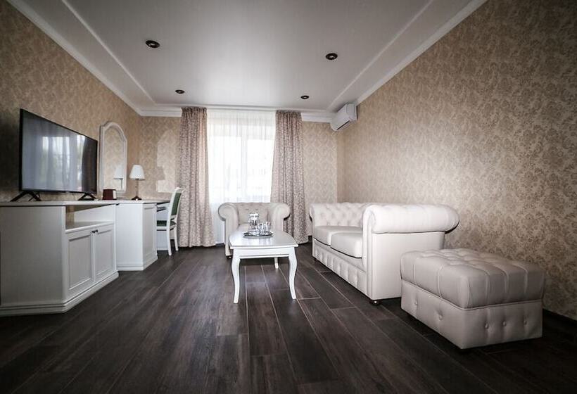 בית מלון כפרי Russkaya Ohota