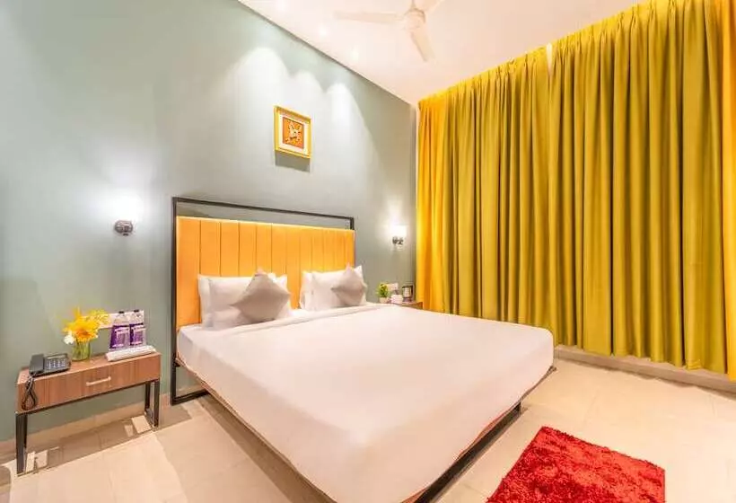 هتل Shamrock Greens