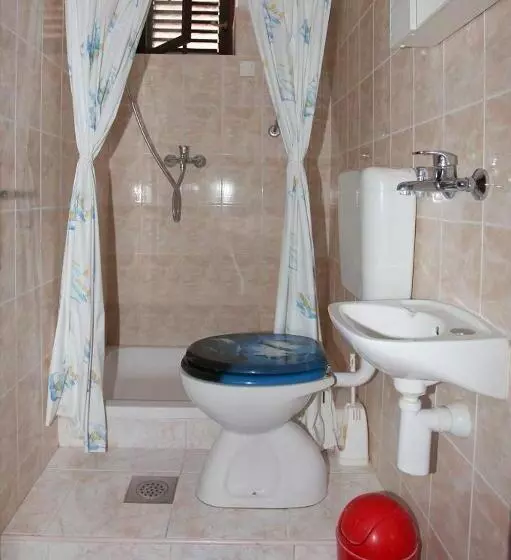 پانسیون Apartments Alissa