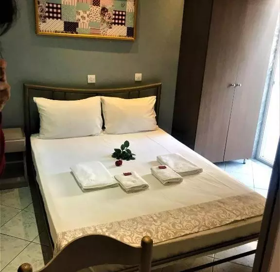 Majatalo Grecian Sea