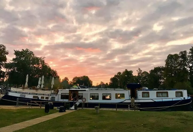 ペンション Rives Du Sud