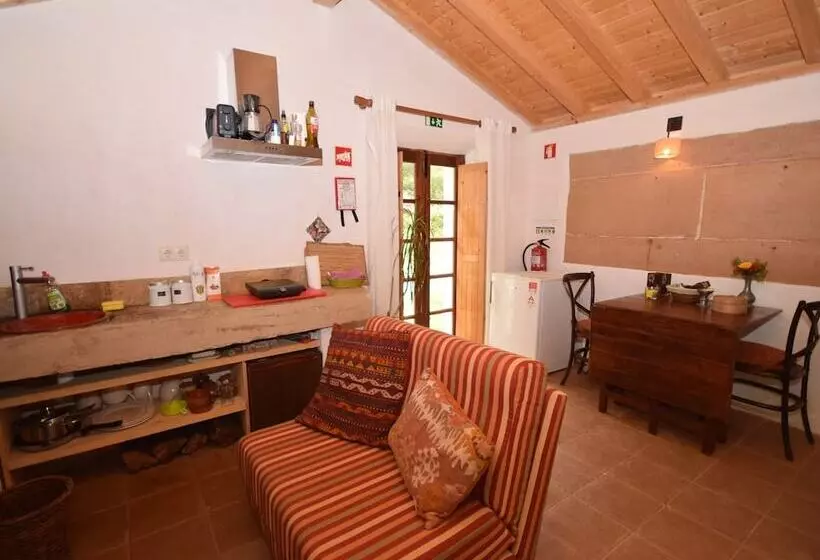 Serene Cottage In Sao Luis With Barbecue