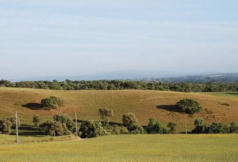 Serene Cottage In Sao Luis With Barbecue