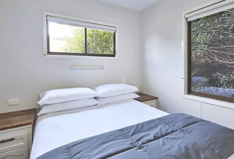 هتل Nrma Bathurst Panorama Holiday Park