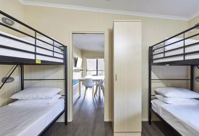 هتل Nrma Bathurst Panorama Holiday Park