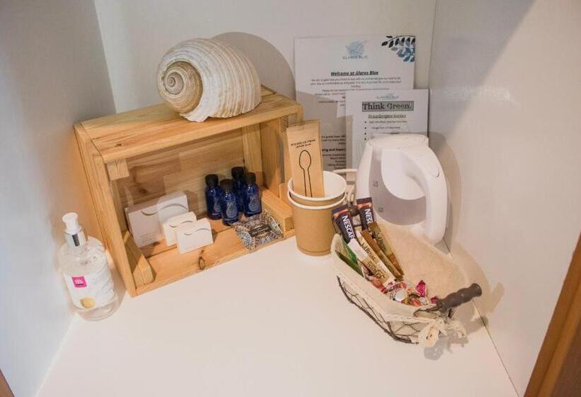 Pansiyon Gyalos Beach Front