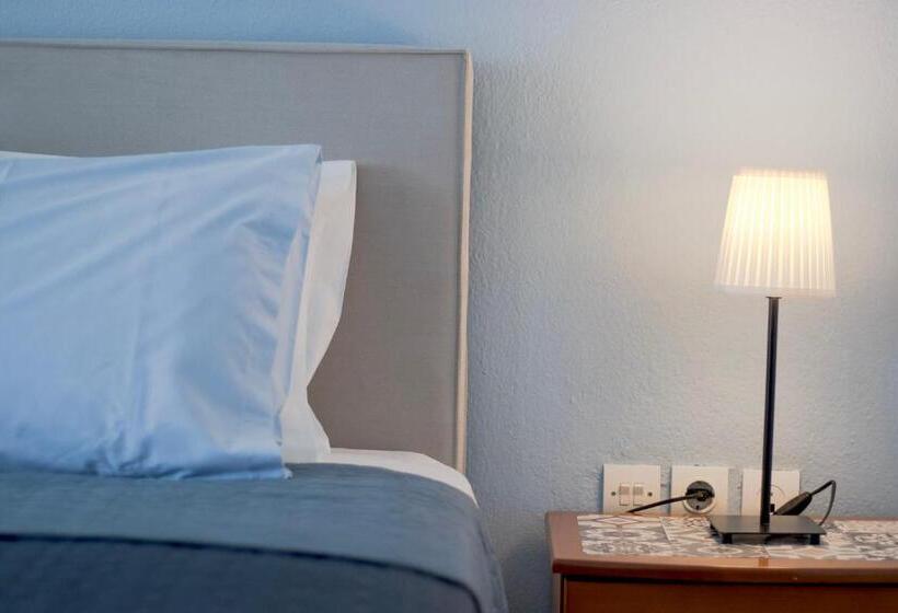 Pansiyon Gyalos Beach Front