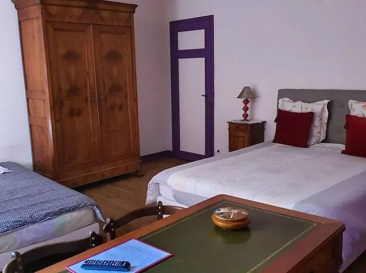 Majatalo Le Manoir Du Coeur Volant B&b