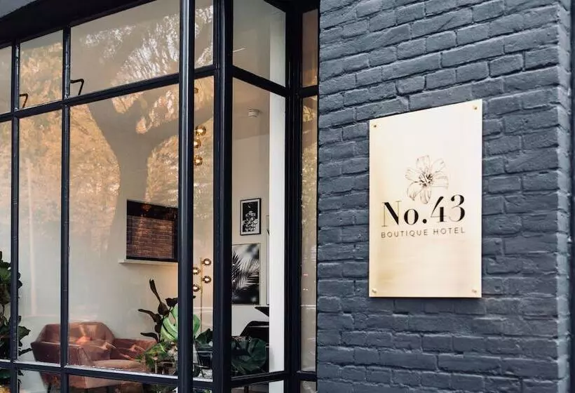 Boutique Hotel 43