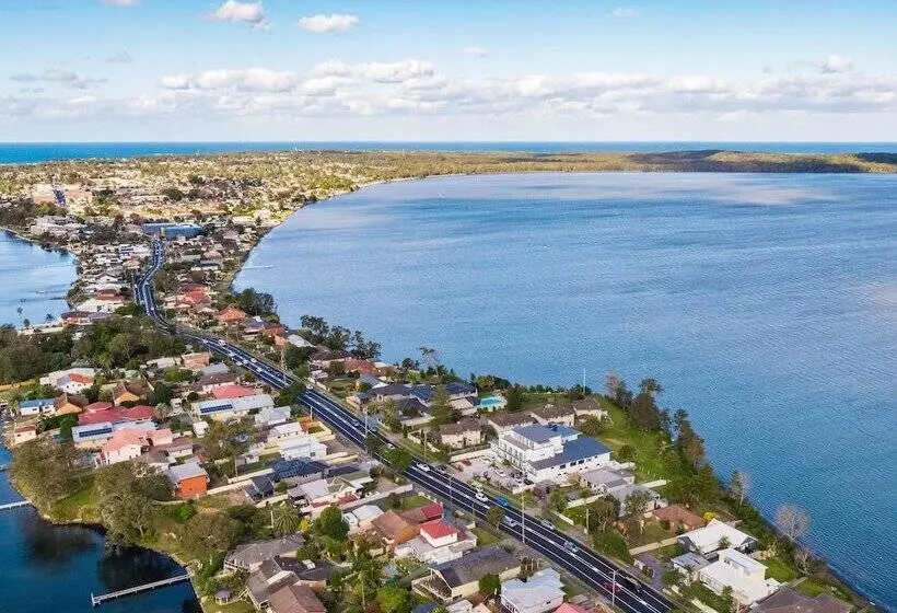 Lakes Resort Toukley