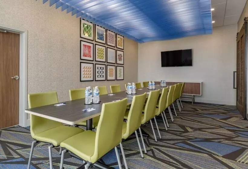 Hotelli Holiday Inn Express & Suites   Lancaster   Mount Joy, An Ihg