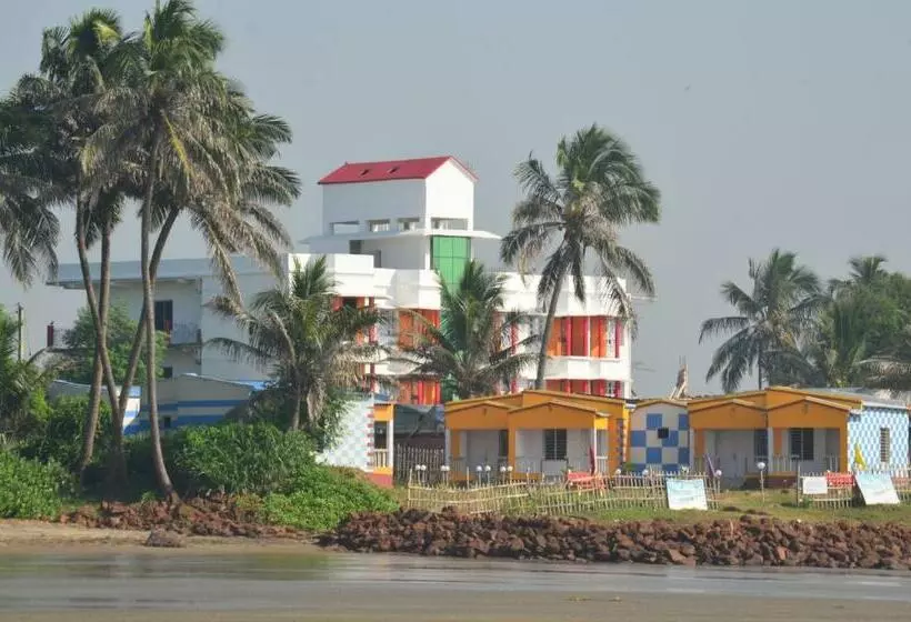 ホテル Neel Nirjaney Resorts