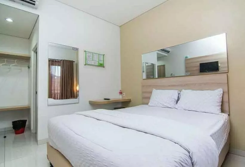 Hotel Oemah Djari Guest House Semarang