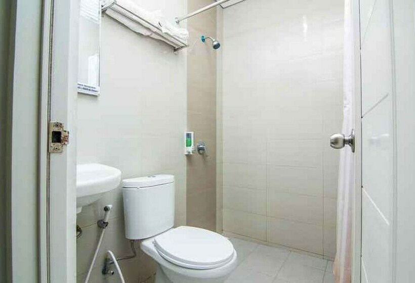 فندق Oemah Djari Guest House Semarang