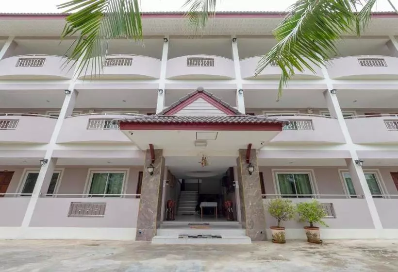 ホテル Oyo 75329 Phensri Apartment