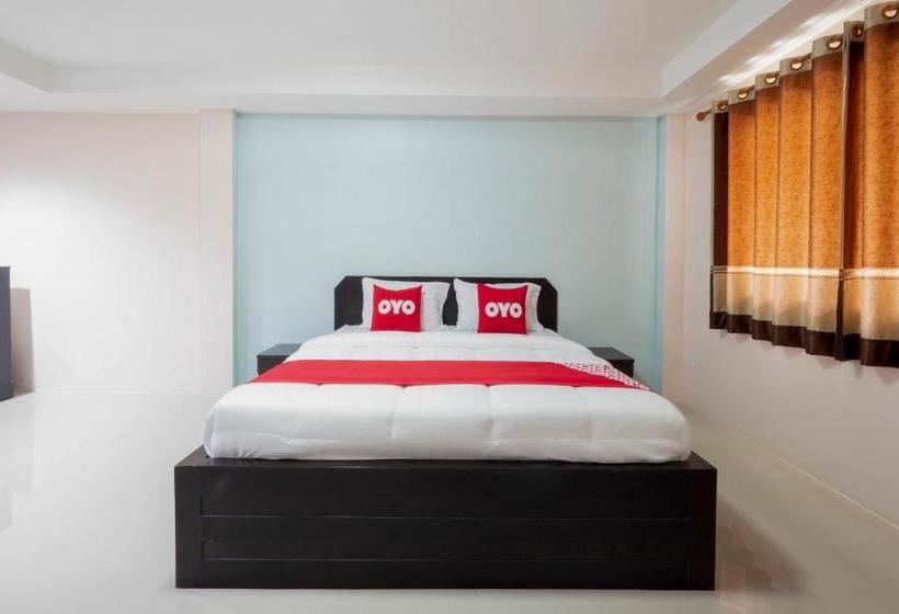 ホテル Oyo 75329 Phensri Apartment