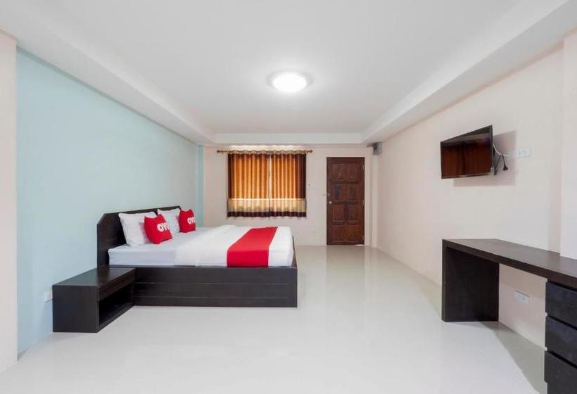 ホテル Oyo 75329 Phensri Apartment