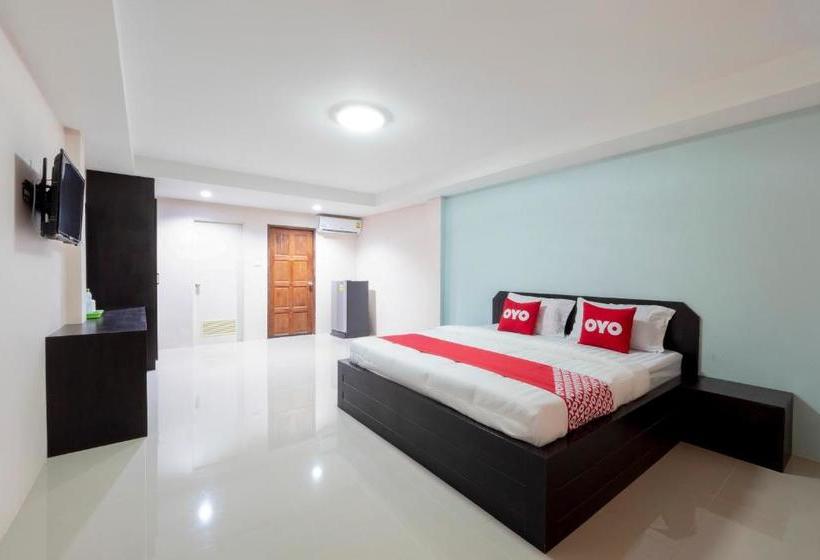 ホテル Oyo 75329 Phensri Apartment