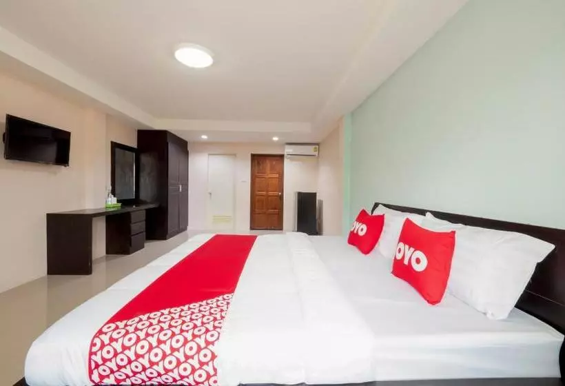 ホテル Oyo 75329 Phensri Apartment