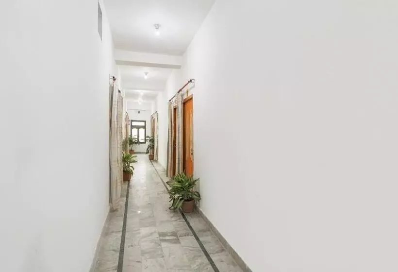 ホテル Spot On Sukanya Guest House