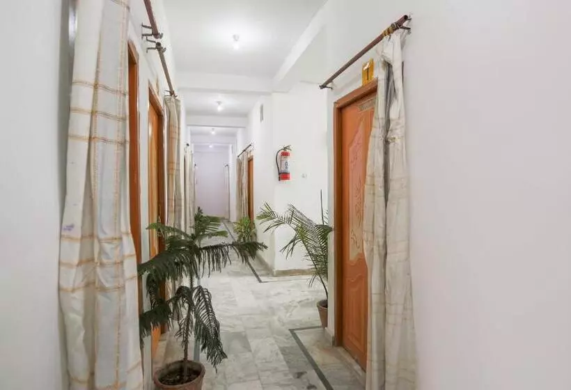 ホテル Spot On Sukanya Guest House