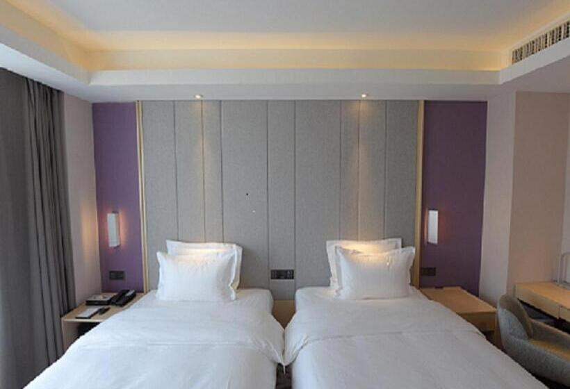 Lavande Hotel Changchun Hangkong University Fanrong Road Metro Station
