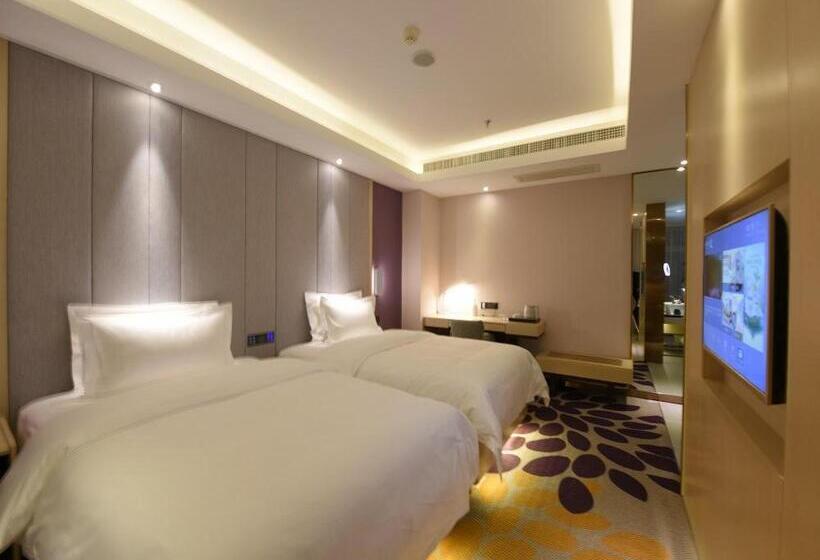 Lavande Hotel Changchun Hangkong University Fanrong Road Metro Station
